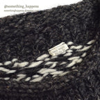 OLD ECUADOR HAND MADE WOOL KNIT SWEATER CROSS B/ W ... L