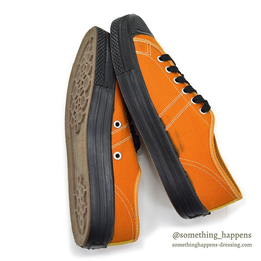 1970's DEADSTOCK UNKNOWN ORANGE/BLACK CANVAS SHOES...8