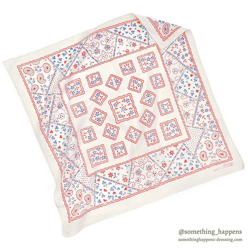 1970's OLD COOKIE PATTERN BANDANA RN13960...