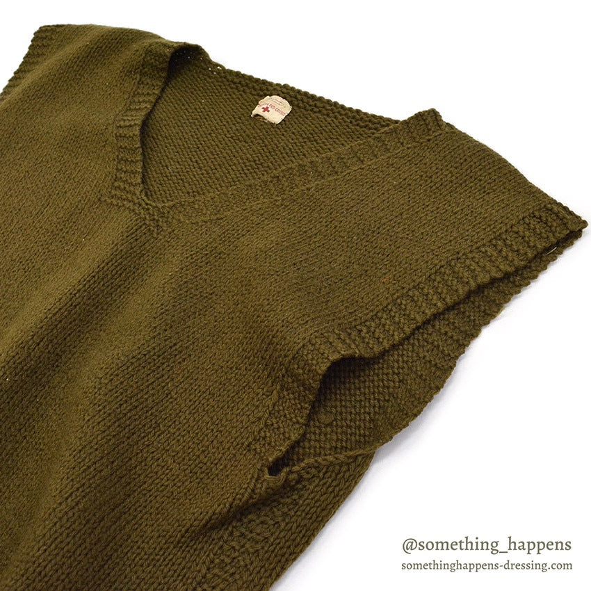 1940's AMERICAN RED CROSS WW2 HAND KNIT WOOL VEST / LARGE SIZE...