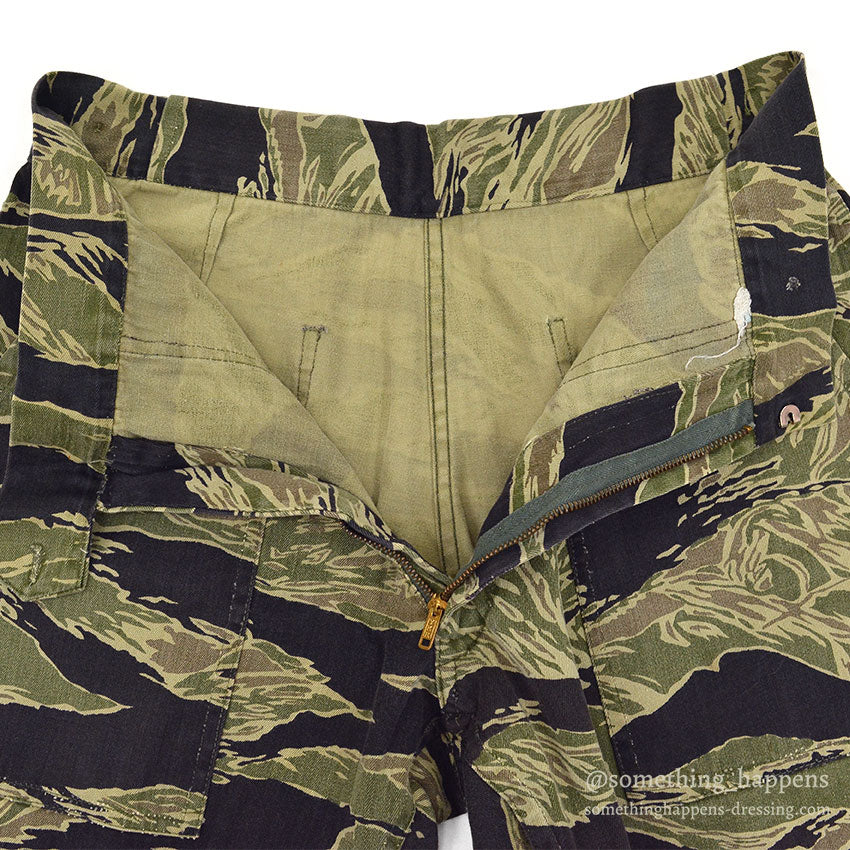 ~1970's ORIGINAL VIETNAM TIGER STRIPE SHORTS...W31