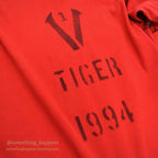 1990's USNAVY JERSEY, FLIGHT DECK CREWMAN'S RED / TIGER STENCIL ... XL