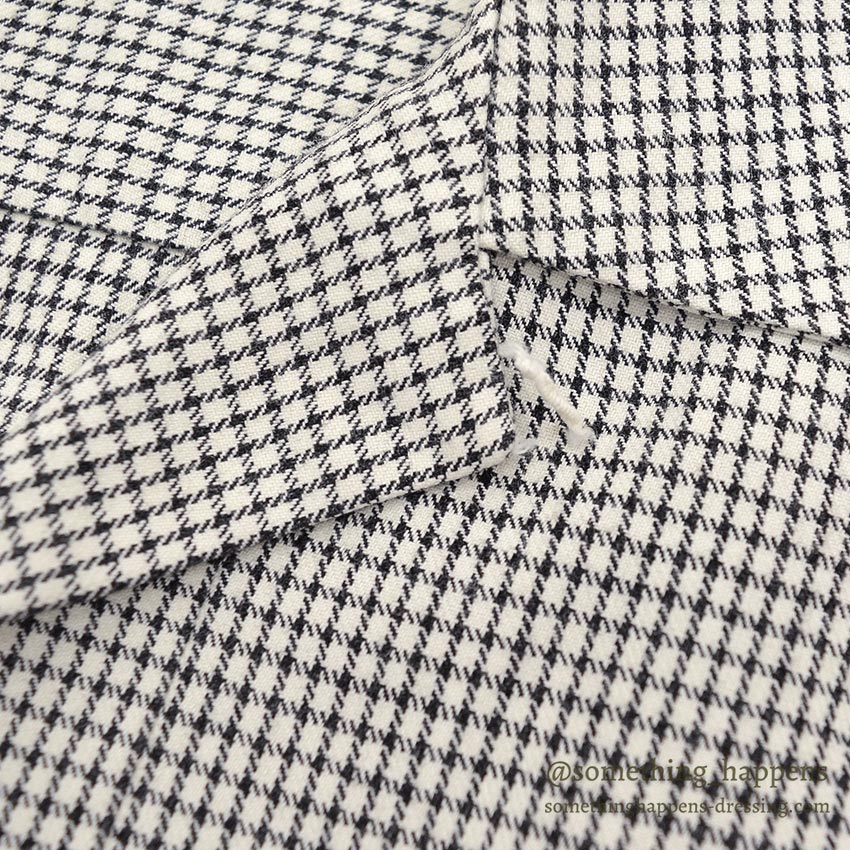 1950's BLACK / WHITE PLAID PULLOVER RAYON SHIRT...
