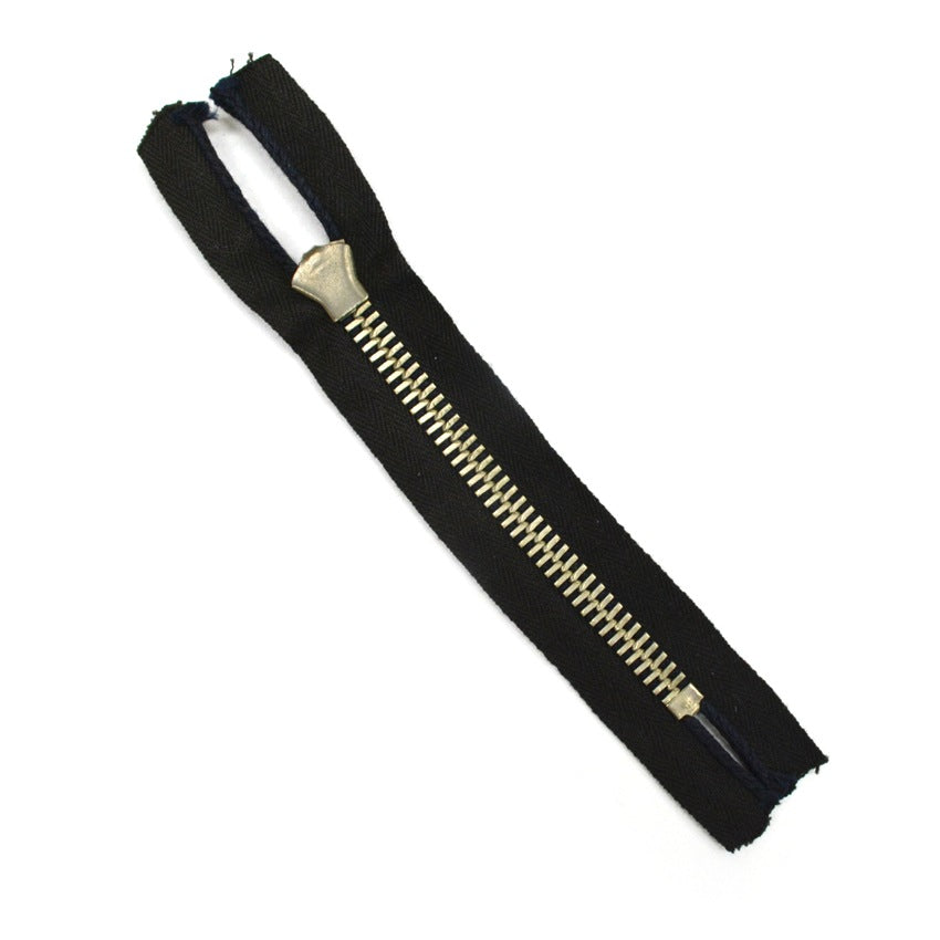 1930s TALON HOOKLESS Deadstock Zipper... 4-inch