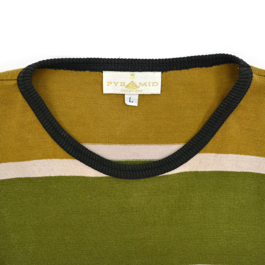 ~1990's PYRAMID CREATIONS WIDE BORDER T-SHIRT... L