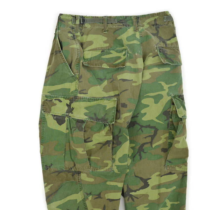 1960's USARMY ERDL NON RIP JUNGLE FATIGUE PANTS... SMALL-SHORT