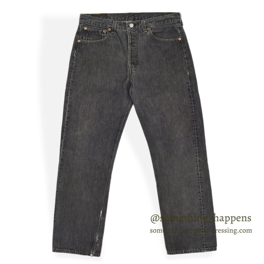 1990's Levi's 501 BLACK DENIM PANTS... W33/L32