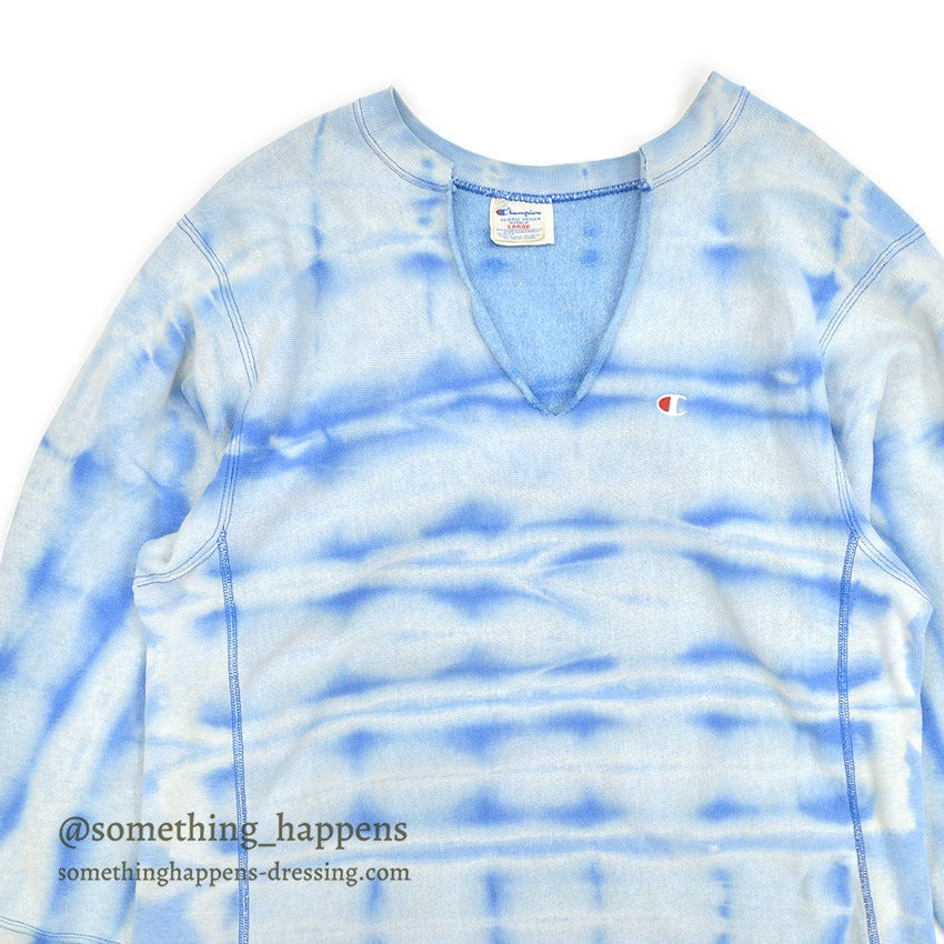 1980's CHAMPION LIGHT BLUE TIE DYE REVERSE WEAVE SWEAT SHIRT...L