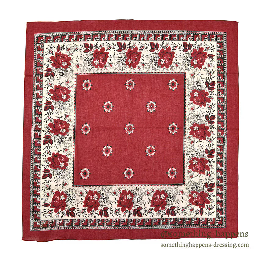 1980's DEADSTOCK BANANA REPUBLIC SAFARI & TRAVEL BANDANA RED...