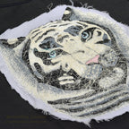 2000's~ WHITE TIGER EMBROIDERY SOUVENIR T-SHIRT... 44