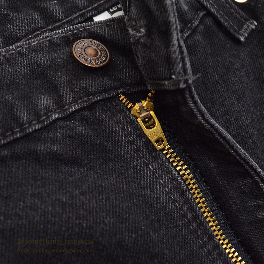 1990's Levi's 518 BLACK DENIM PANTS...W34/L32