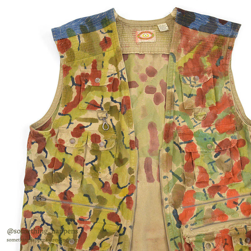 1980's BANANA REPUBLIC HAND PAINTED CAMO PHOTO JOURNALIST VEST...XL