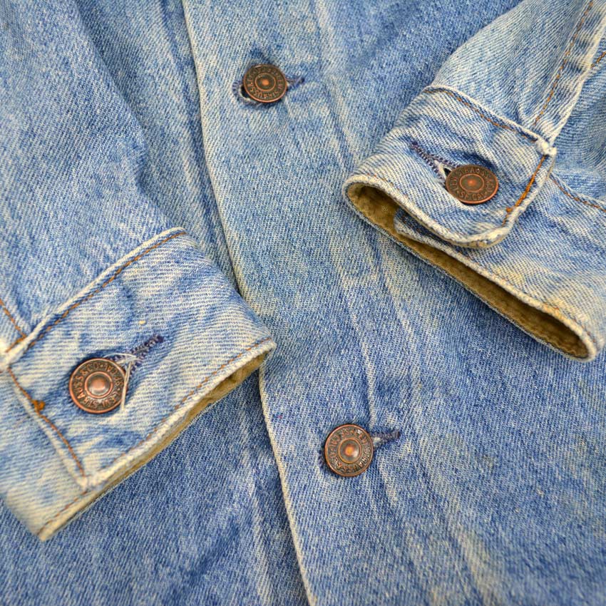 80's Levi's 'Oversized Patch' Denim Coat... S
