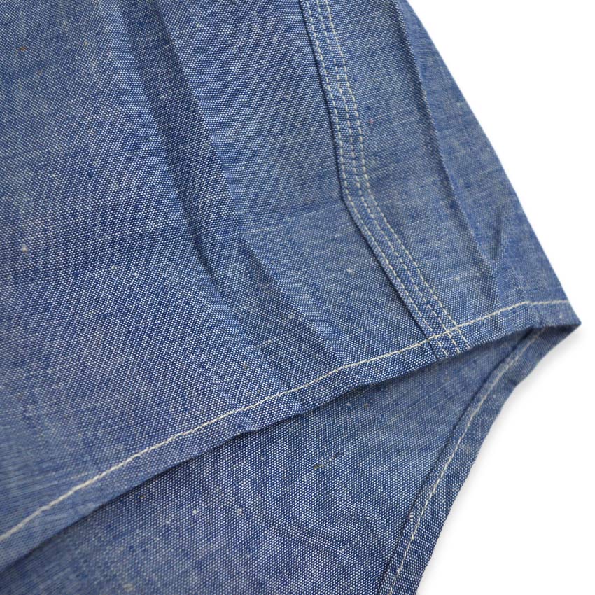 ~1950's DEADSTOCK AUTO BRAND CHAMBRAY SHIRT... 18