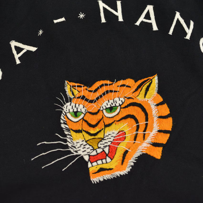 1960s VIETNAM SOUVENIR JACKET (Vietnamese souvenir jacket) with tiger design, 64-65 size, name embroidery...