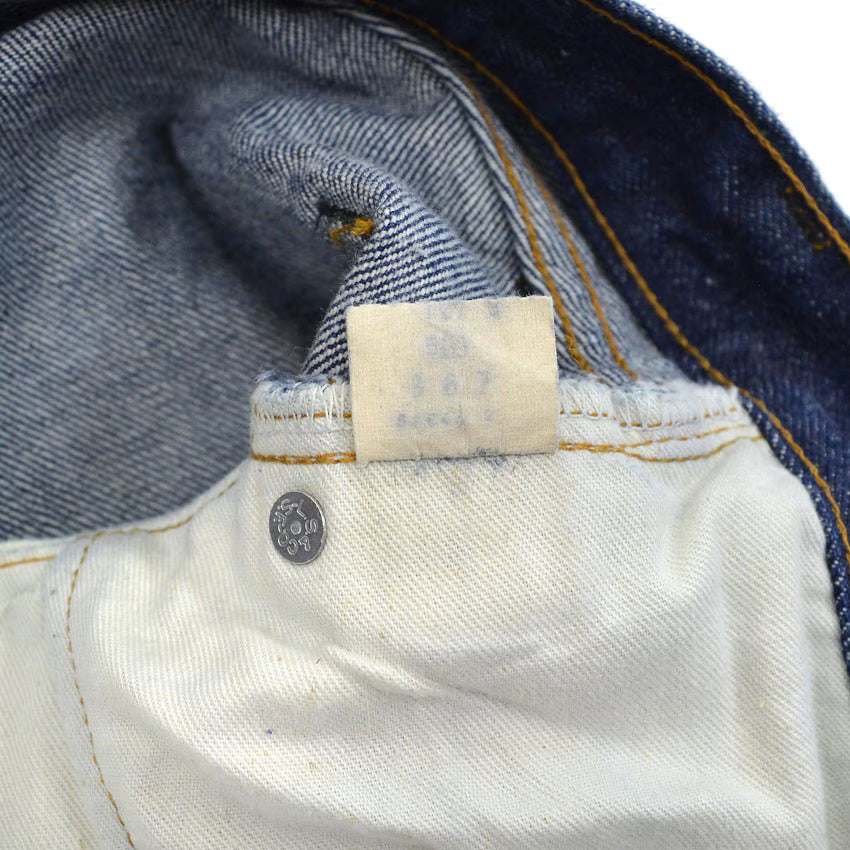 1970's Levi's 501 66 early period... W35 L32