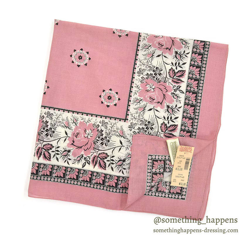 1980's DEADSTOCK BANANA REPUBLIC SAFARI & TRAVEL BANDANA PINK...