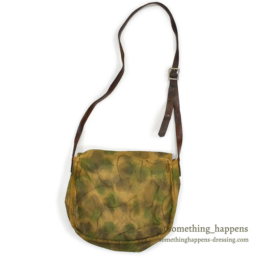 1940's~ WW2 ERA HAND PAINTED CAMO CANVAS BAG...