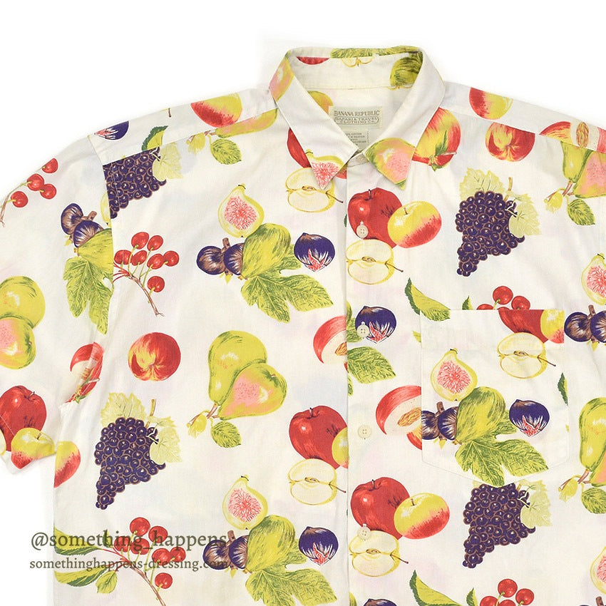 1980's BANANA REPUBLIC SAFARI & TRAVEL FRUIT PRINT S/S SHIRT ... M
