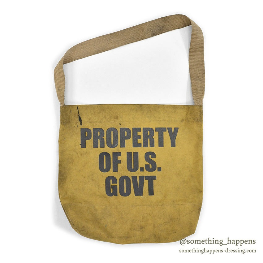 PROPERTY OF U.S. GOVERNMENT FLAG BAG 1 ...