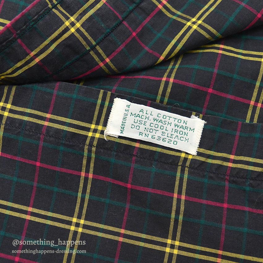 1980's OUTFITTERS IMPORTED FABLIC PLAID B/D SHIRT ... M