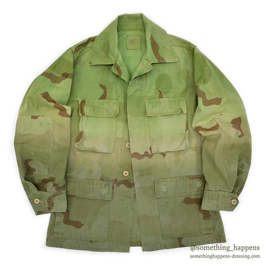 1990's U.S.MILITARY OVERDYED COAT, DESERT CAMO PATTERN, COMBAT ... S-R