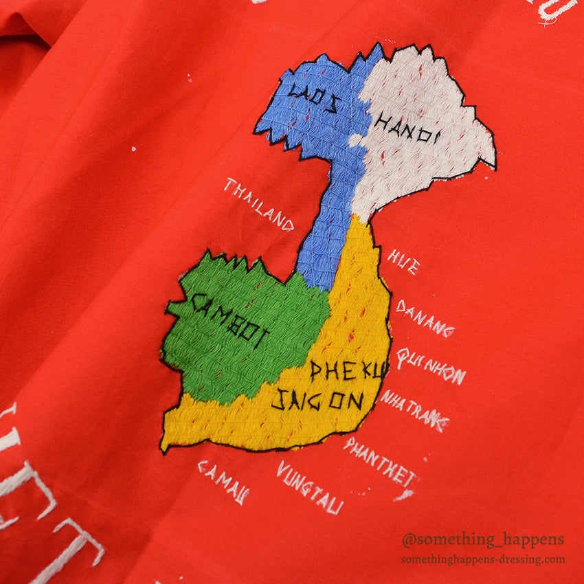 1960s DEADSTOCK VIETNAM SOUVENIR JACKET (Vietnamese souvenir jacket) 1968 Red...