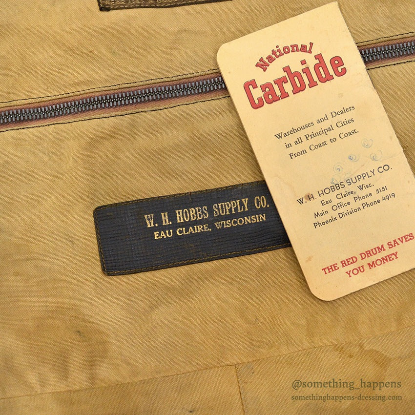 1940's~ CUMBERLAND MASLAND MADE CANVAS GAME BAG