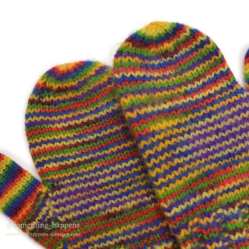 1960's HOME MADE HAND KNIT MITTENS 2 ...