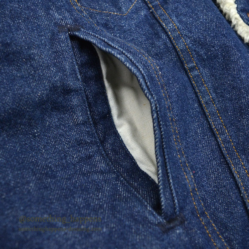 1980's Levi's 70608-0216 DENIM BOA JACKET... 42R