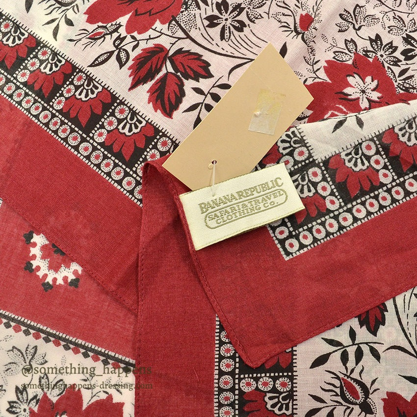 1980's DEADSTOCK BANANA REPUBLIC SAFARI & TRAVEL BANDANA RED...