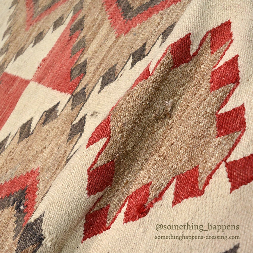 c.1940's NAVAJO RUG EYE DAZZLER PATTERN... 149cm/102cm