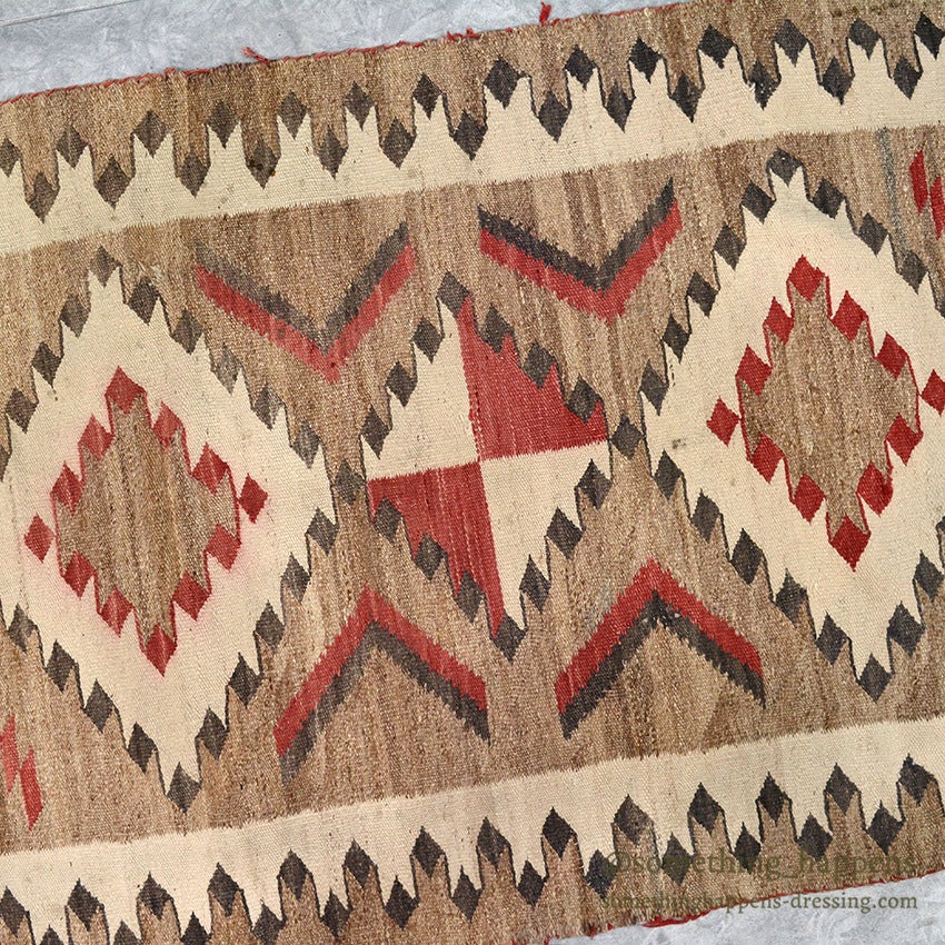 c.1940's NAVAJO RUG EYE DAZZLER PATTERN... 149cm/102cm