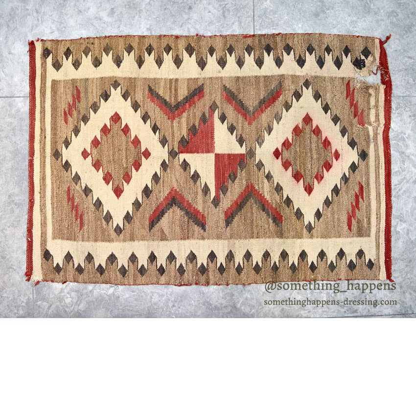 c.1940's NAVAJO RUG EYE DAZZLER PATTERN... 149cm/102cm