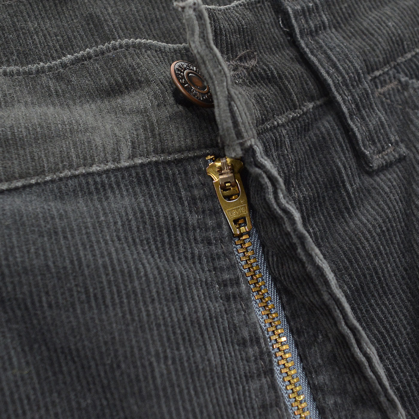 1990's Levi's 519-1557 CORDUROY PANTS ... W32/L29.5