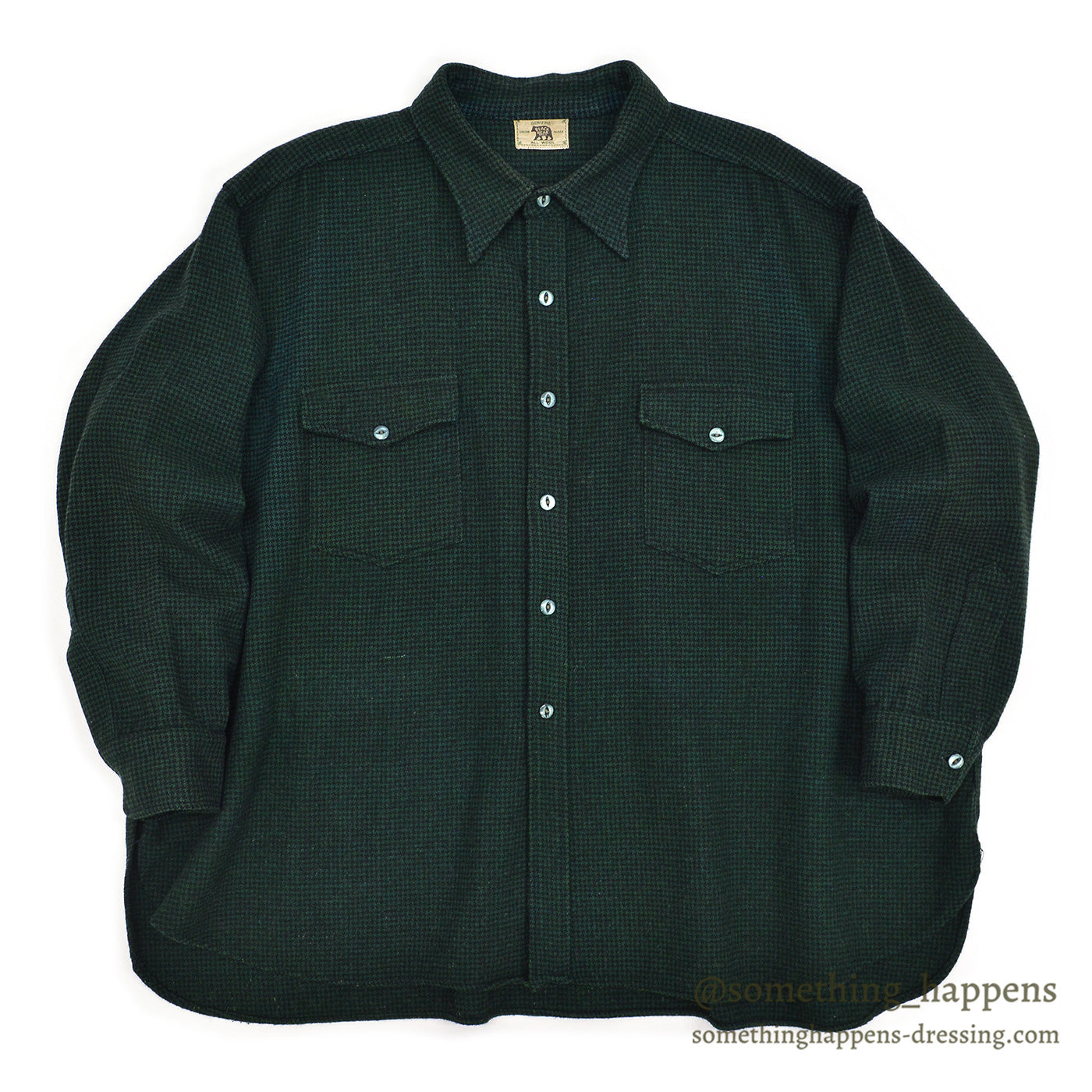 ~1940's BLACK BEAR HOUNDSTOOTH PATTERN WOOL FLANNEL SHIRT / RARE OVERSIZED PIECE ...