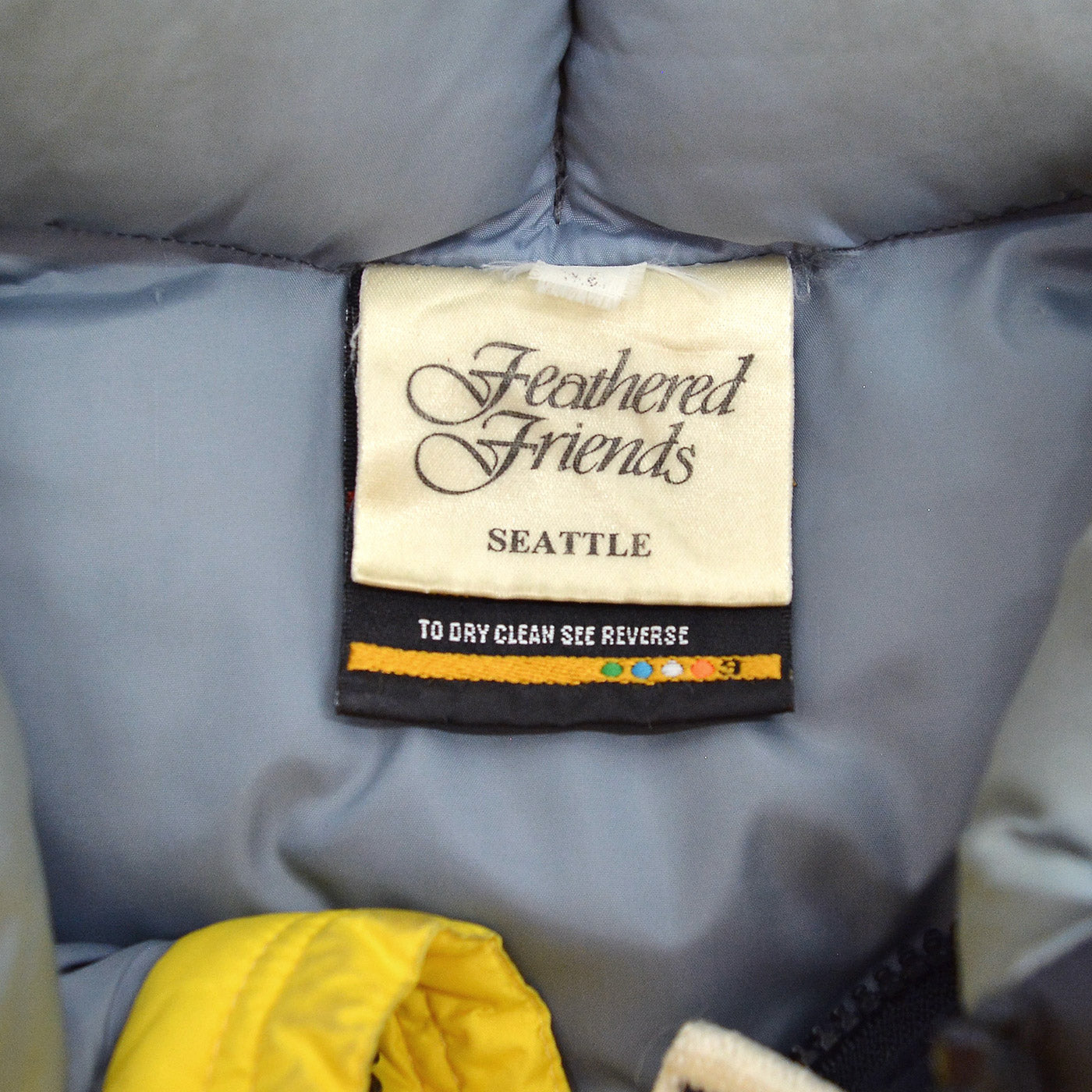1990's FEATHERED FRIENDS TWO-TONE GOOSE DOWN JACKET...XL