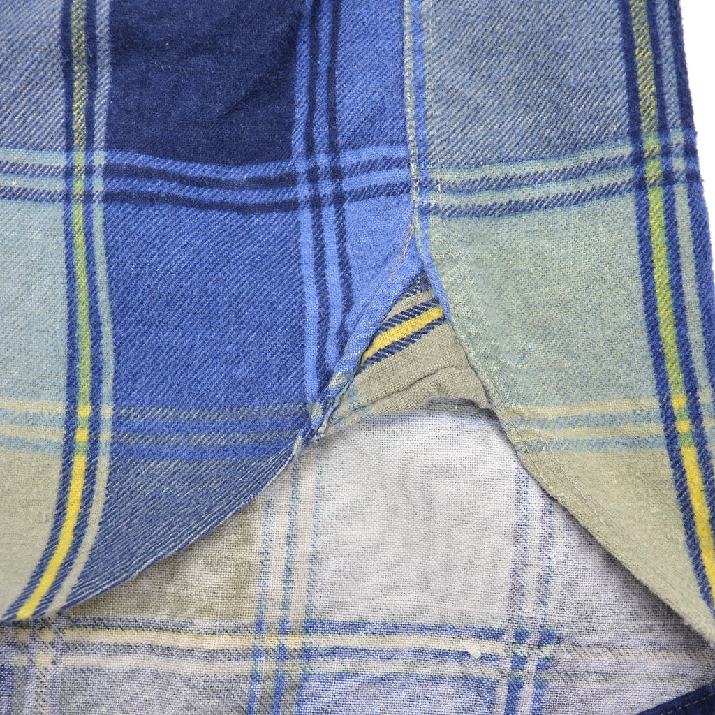 1960s MONTGOMERY WARD PLAID PRINT FLANNEL SHIRT / CUT-OFF ... M
