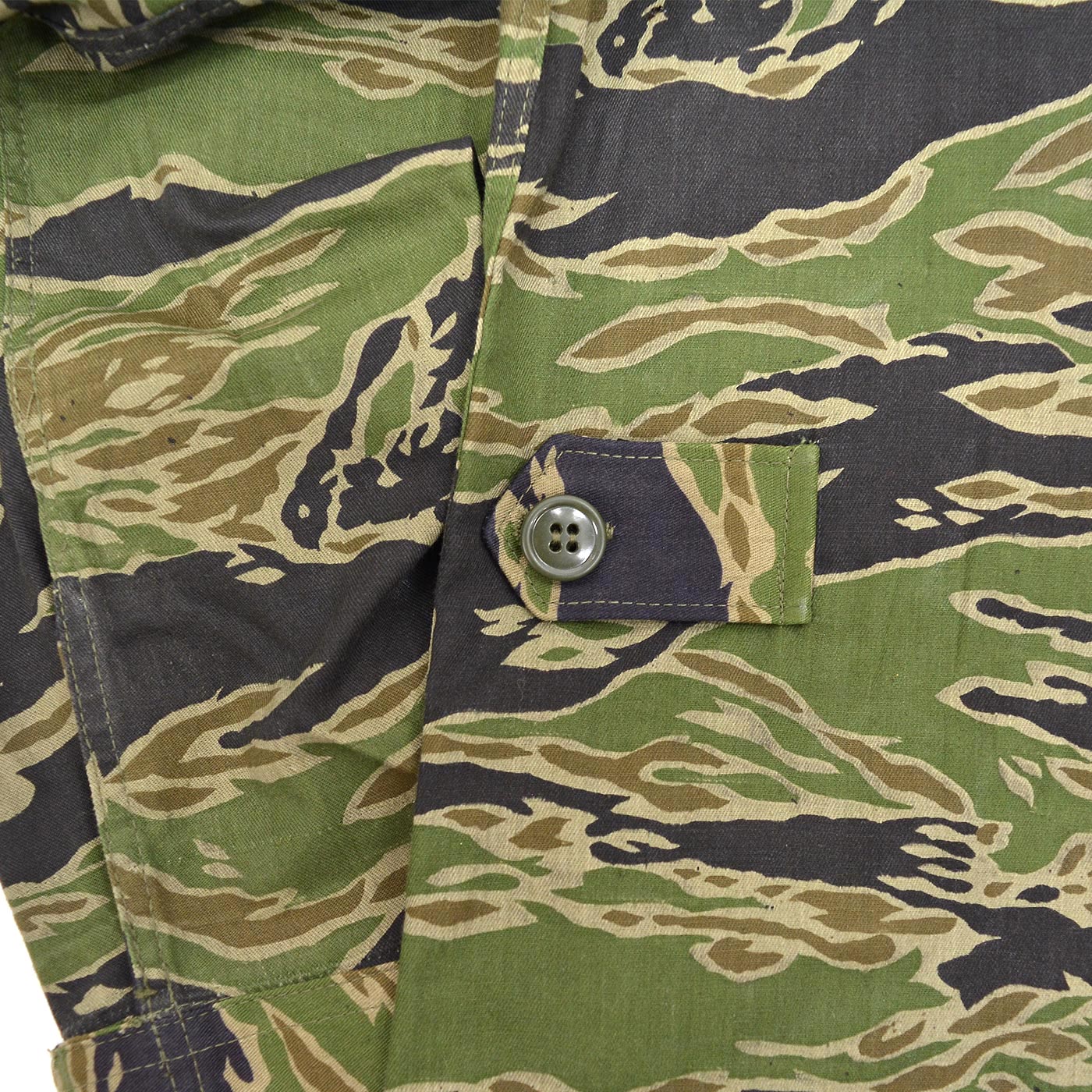 ~1970's VIETNAM WAR ERA OKINAWA TAYLOR-MADE TIGER STRIPE JUNGLE FATIGUE JACKET ...