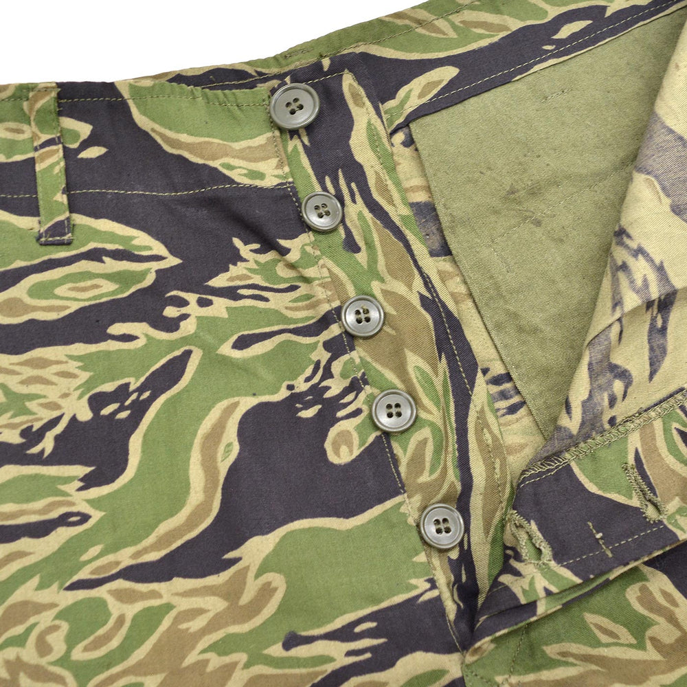 ~1970's VIETNAM WAR ERA OKINAWA TAYLOR-MADE TIGER STRIPE JUNGLE FATIGUE PANTS ... W33/L30